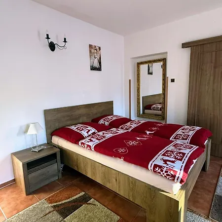 Marta Apartmán